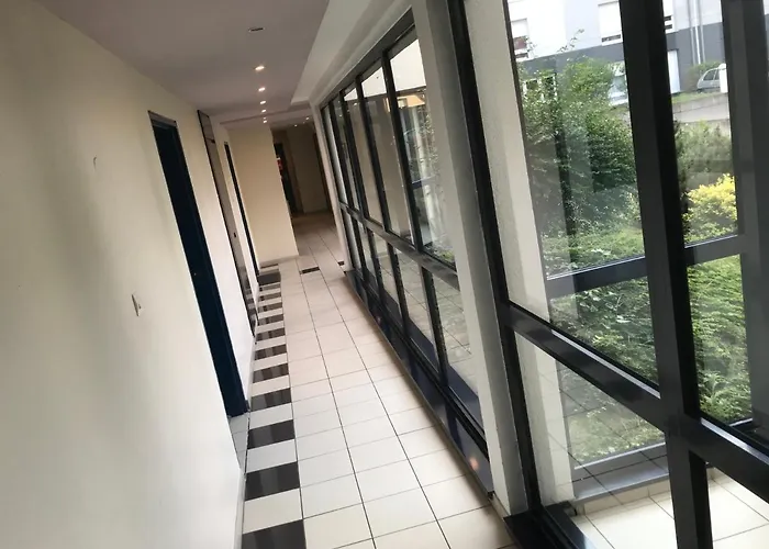 Coquet Proche Centre 公寓 *