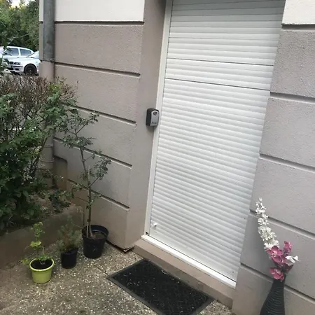 Apartman Coquet Proche Centre